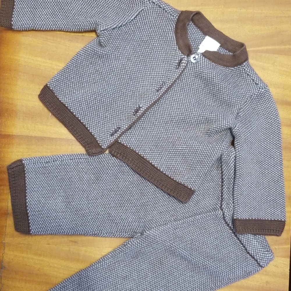 Tea baby outfit